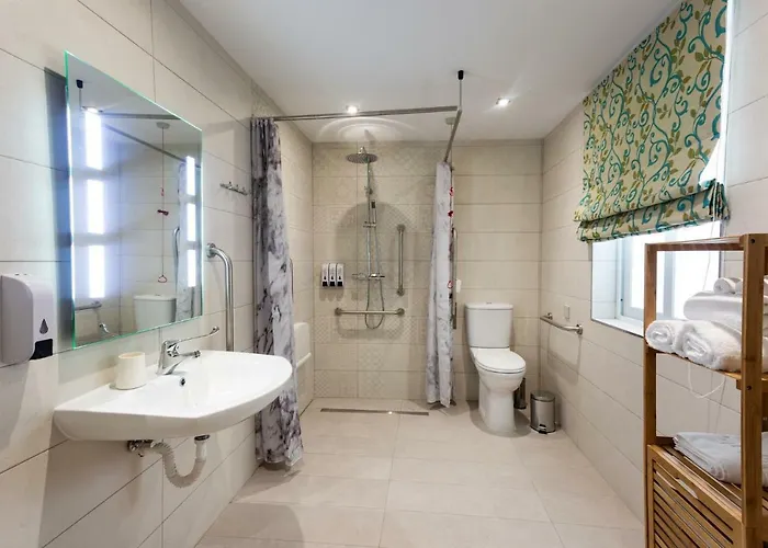 The Shipwright's Марсашлокк