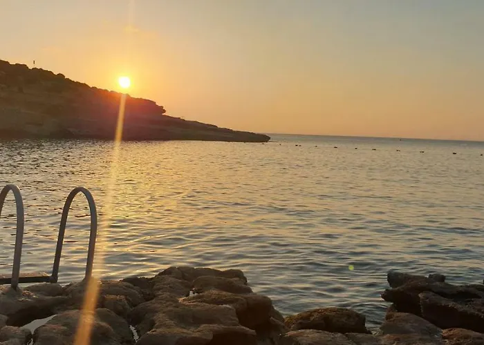 The Shipwright's 4* Marsaxlokk